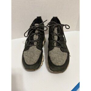 SOREL KINETIC CARIBOU WATERPROOF BOOTS SIZE WOMANS 9